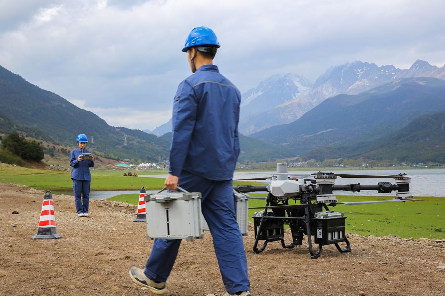 DB2160 Battery Swap Ergonomics