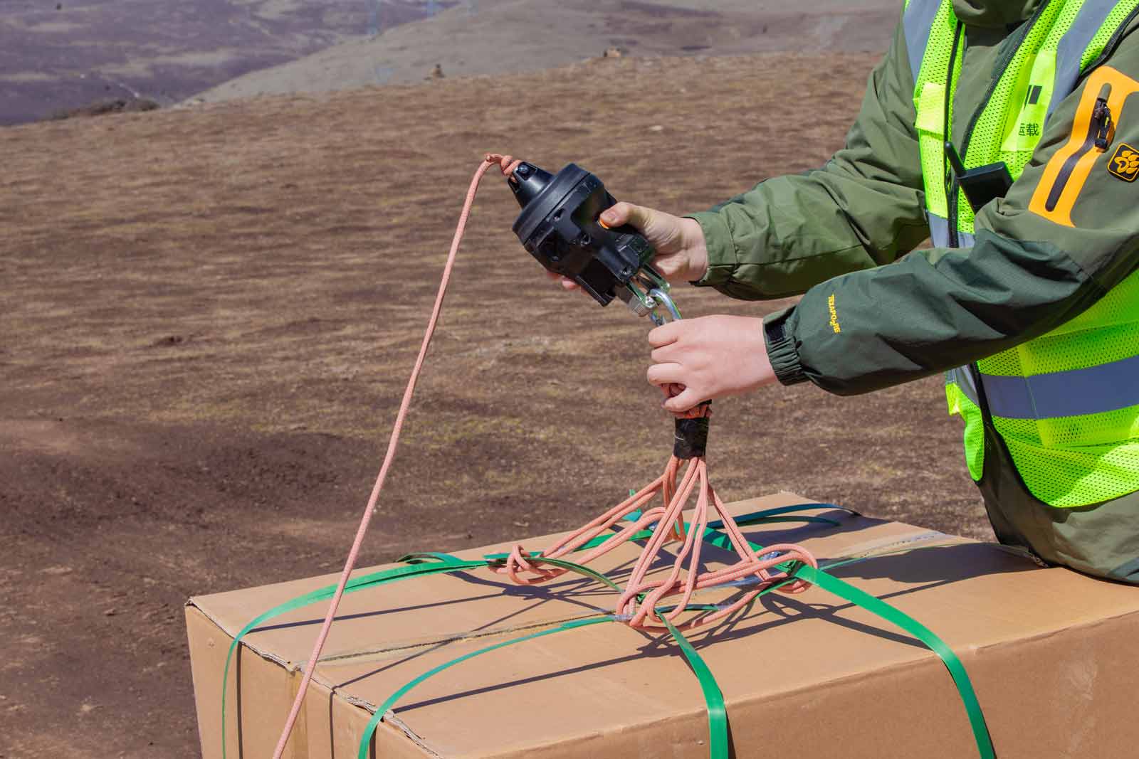 DJI FlyCart 100 Winch Mechanism